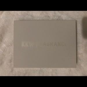 KKW CRYSTAL GARDENIA   ******NEVER BEEN USED******